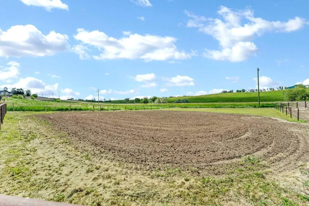 7308 Township Road 124 Rural Cypress County AB T1B 0K9