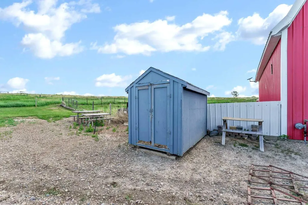 7308 Township Road 124 Rural Cypress County AB T1B 0K9
