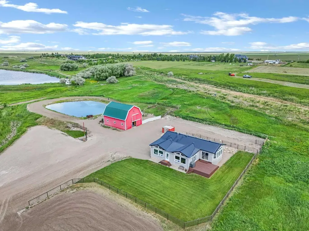 7308 Township Road 124 Rural Cypress County AB T1B 0K9