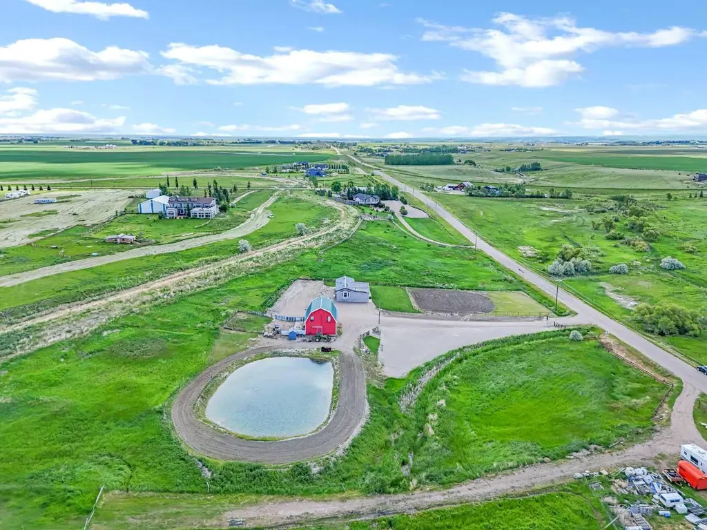 7308 Township Road 124 Rural Cypress County AB T1B 0K9