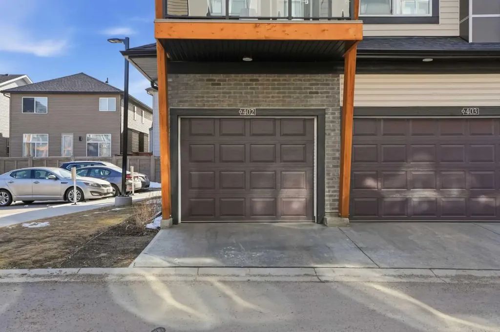 10060 46 Street NE Calgary AB T3J2H8