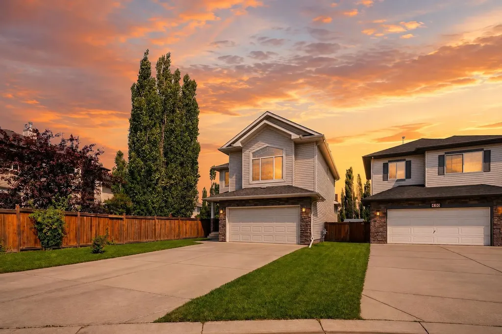 444 Rainbow Falls Way Chestermere AB T1X 1S6