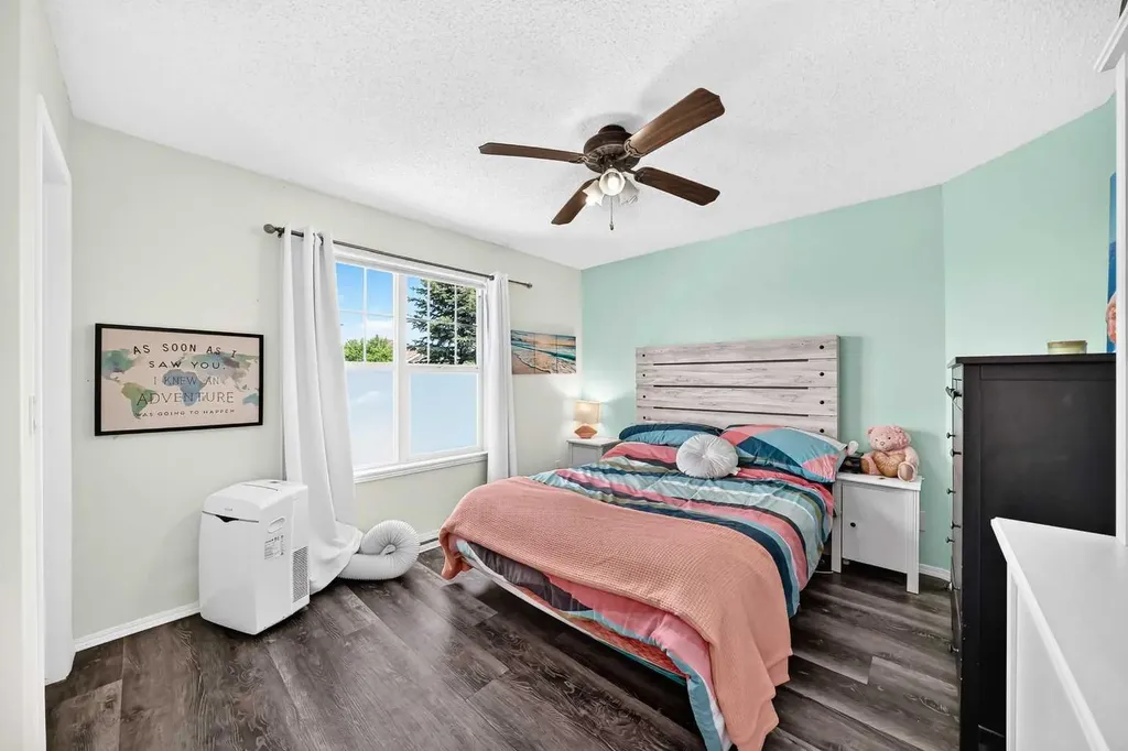 127 Cramond Place SE Calgary AB T3M 1C3