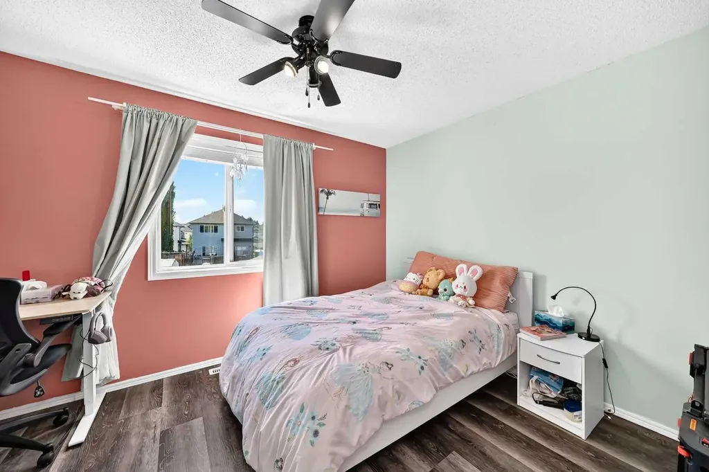 127 Cramond Place SE Calgary AB T3M 1C3