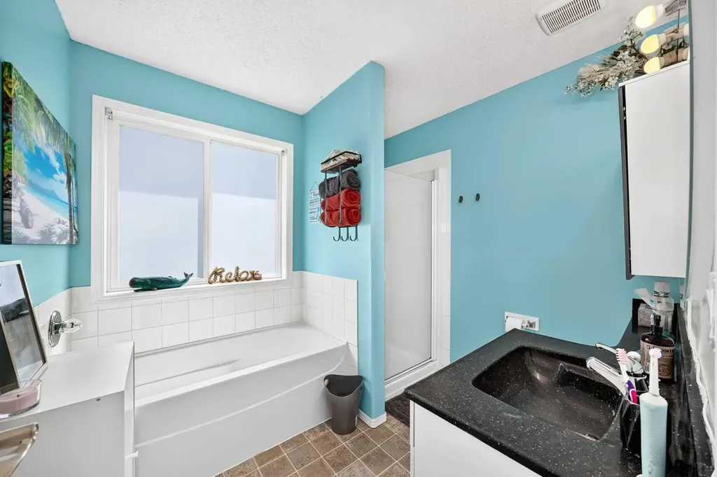 127 Cramond Place SE Calgary AB T3M 1C3