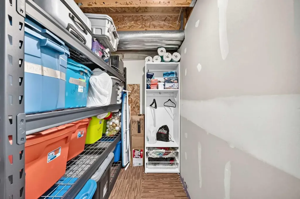 127 Cramond Place SE Calgary AB T3M 1C3