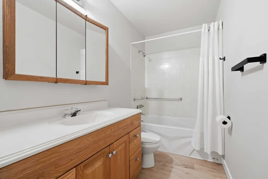5408 52a Street Eckville AB T0M 0X0