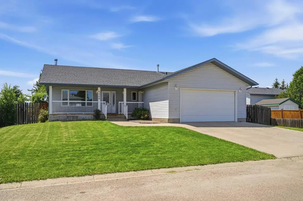 5408 52a Street Eckville AB T0M 0X0