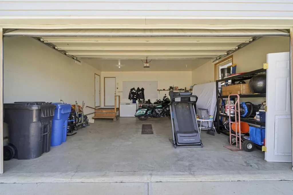 5408 52a Street Eckville AB T0M 0X0