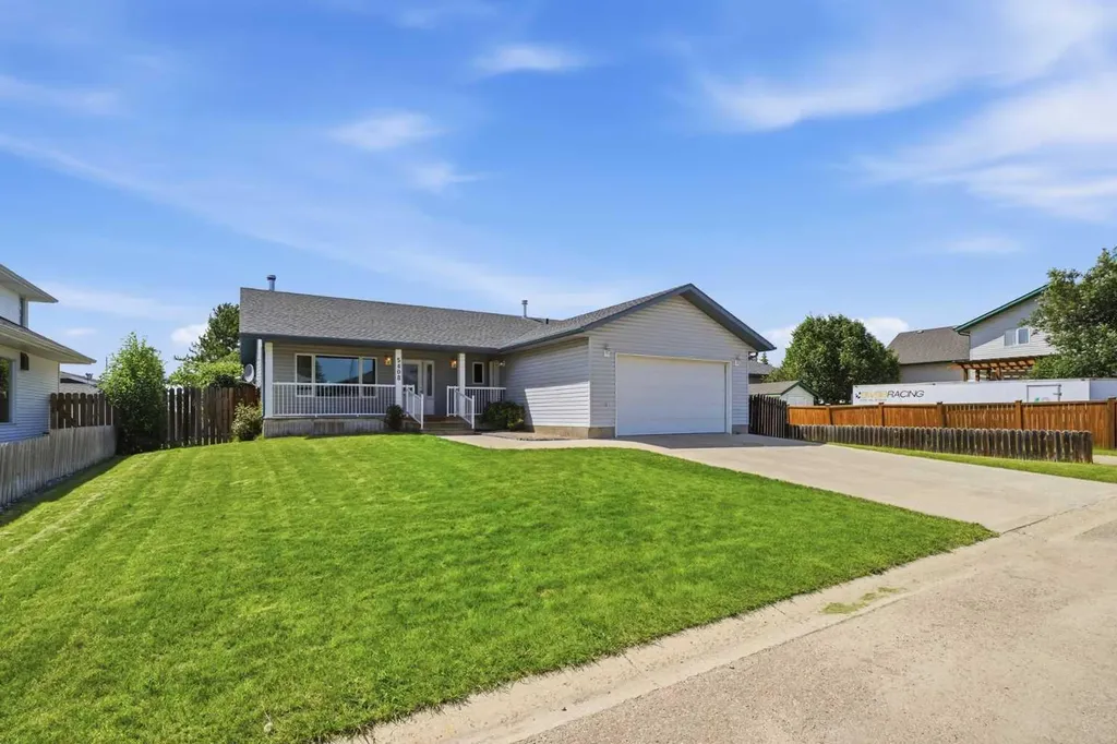 5408 52a Street Eckville AB T0M 0X0