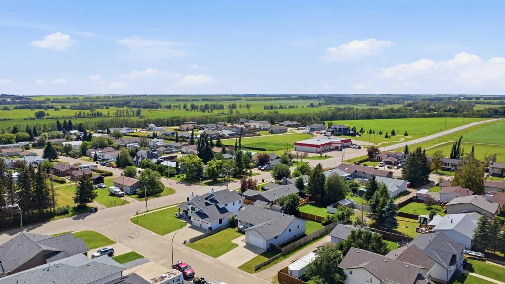 5408 52a Street Eckville AB T0M 0X0