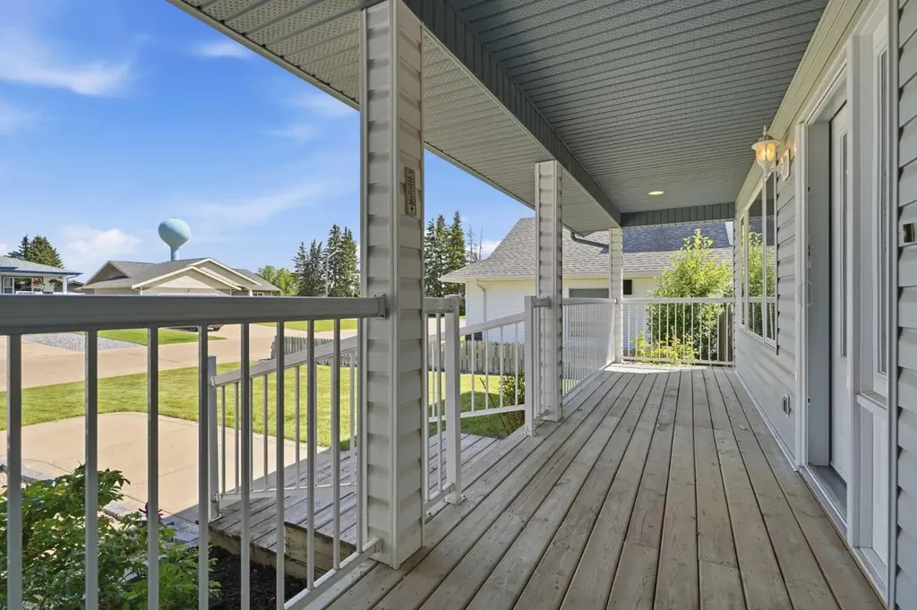 5408 52a Street Eckville AB T0M 0X0
