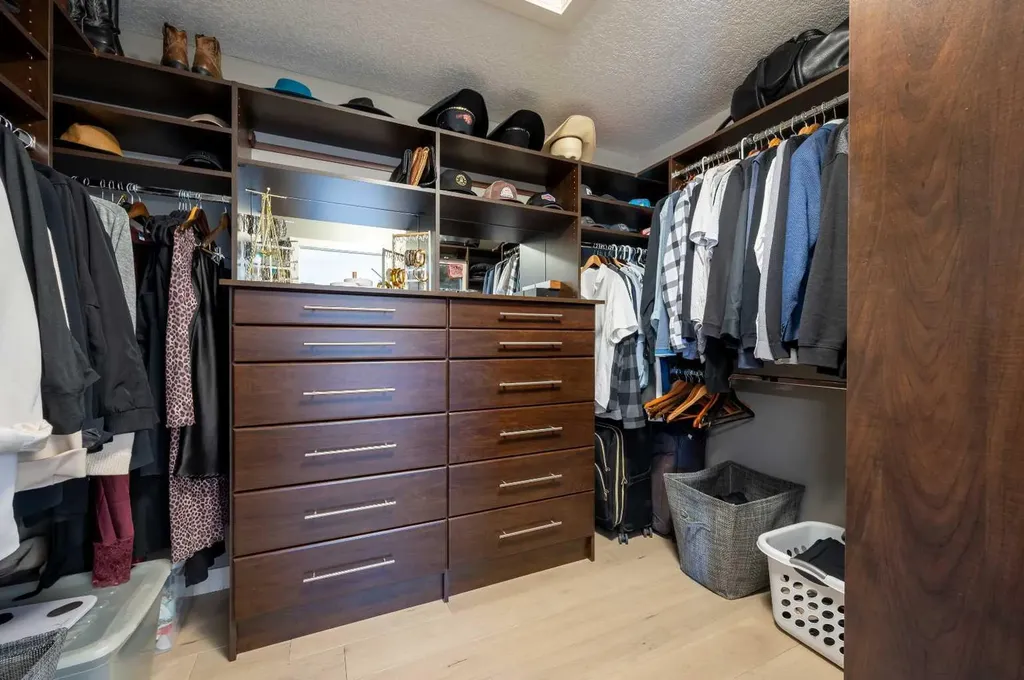 110 Auburn Glen Circle SE Calgary AB T3M 0K9