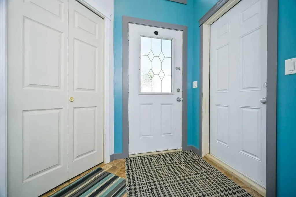 11217 69 Avenue Grande Prairie AB T8W 0E1