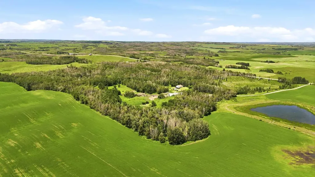23221 Township Road 394 Rural Lacombe County AB T0C 0B0