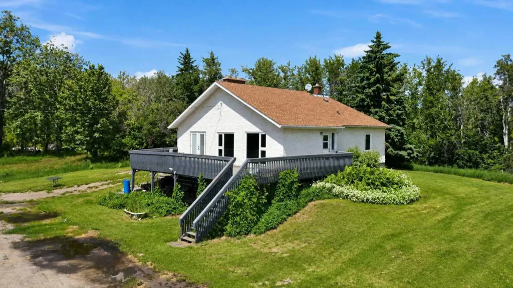 23221 Township Road 394 Rural Lacombe County AB T0C 0B0