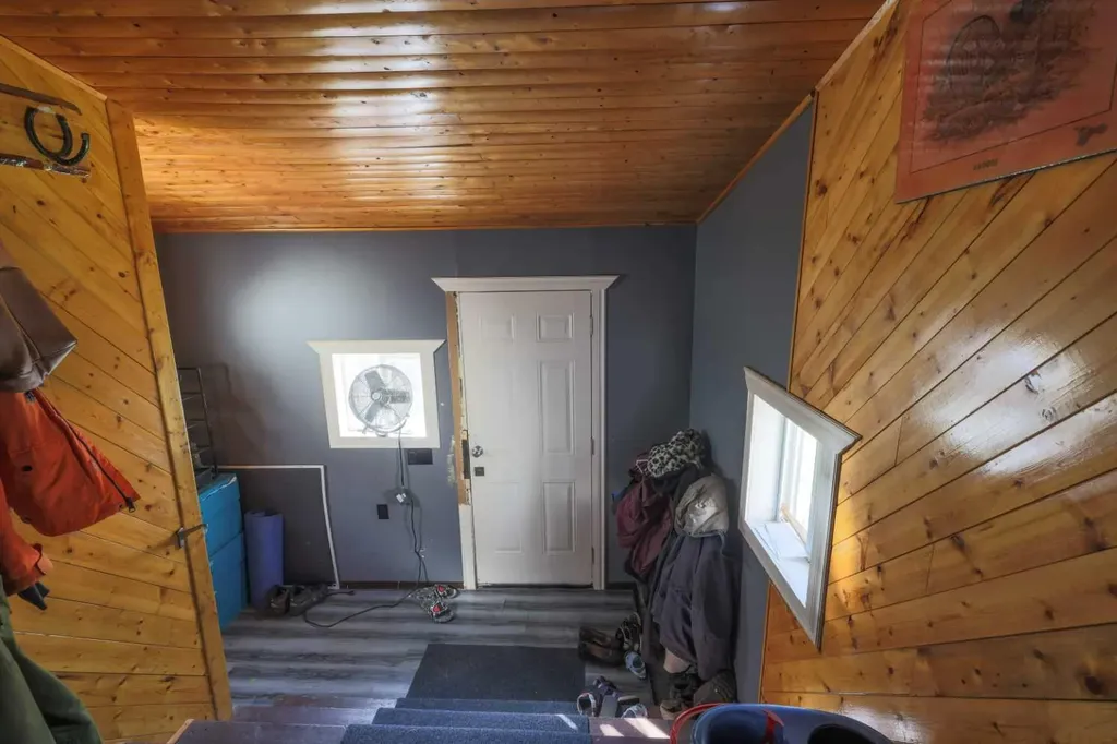 3432 Township Road 360 Rural Red Deer County AB T4G 0N2