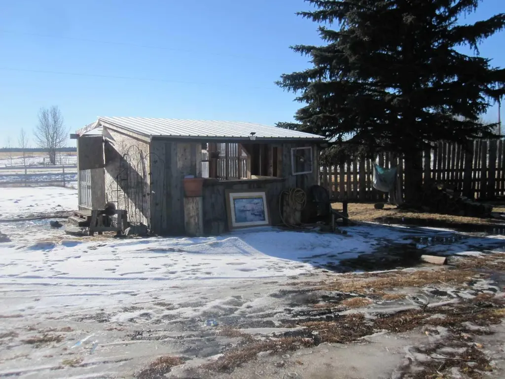 3432 Township Road 360 Rural Red Deer County AB T4G 0N2