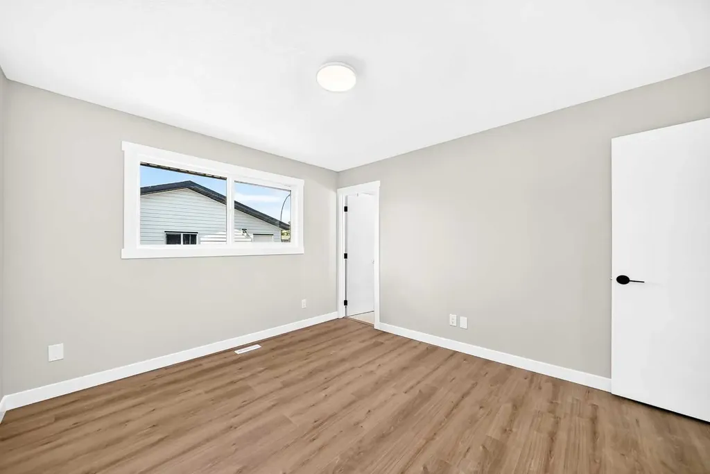 704 Malvern Drive NE Calgary AB T2A 6B7