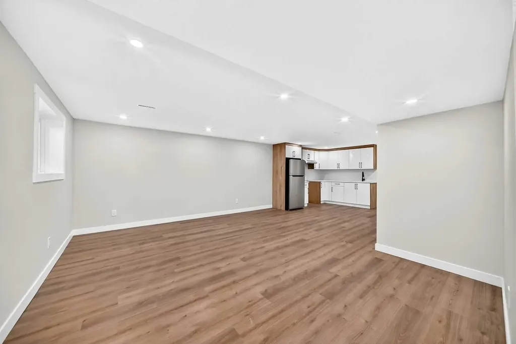 704 Malvern Drive NE Calgary AB T2A 6B7
