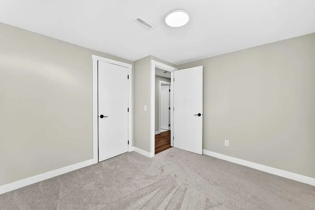 704 Malvern Drive NE Calgary AB T2A 6B7