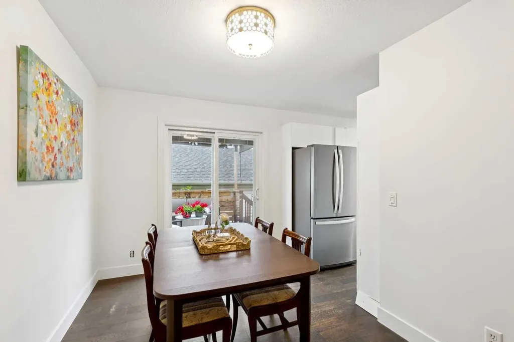 2291 Flanders Avenue SW Calgary AB T2T 5K9