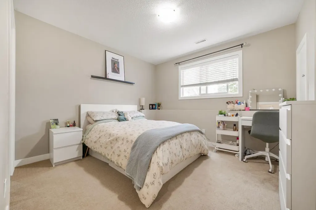 113 Mount Sundial Court W Lethbridge AB T1J 1J1