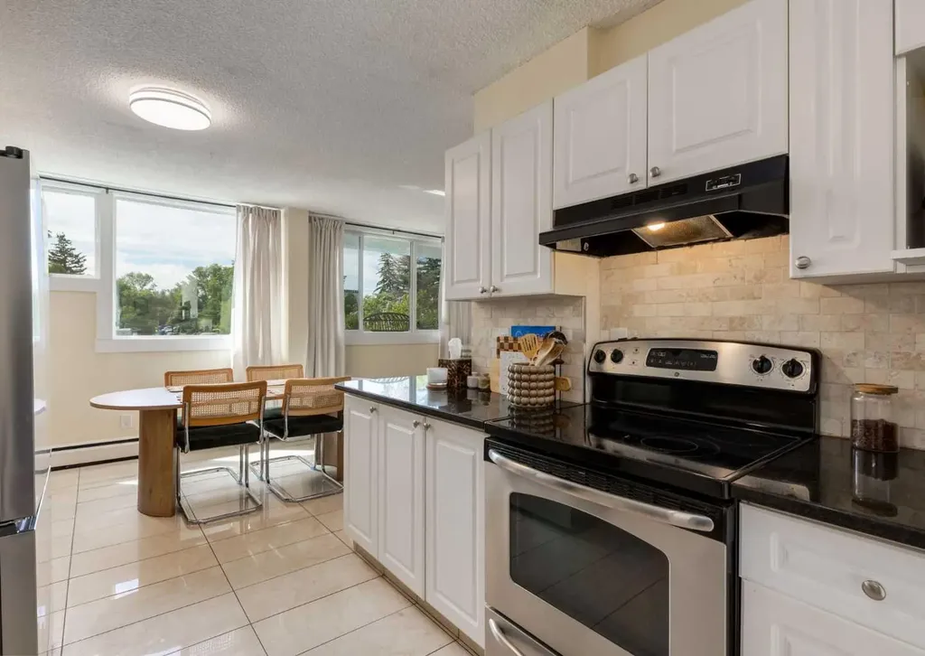 7007 4a Street SW Calgary AB T2V 1A1
