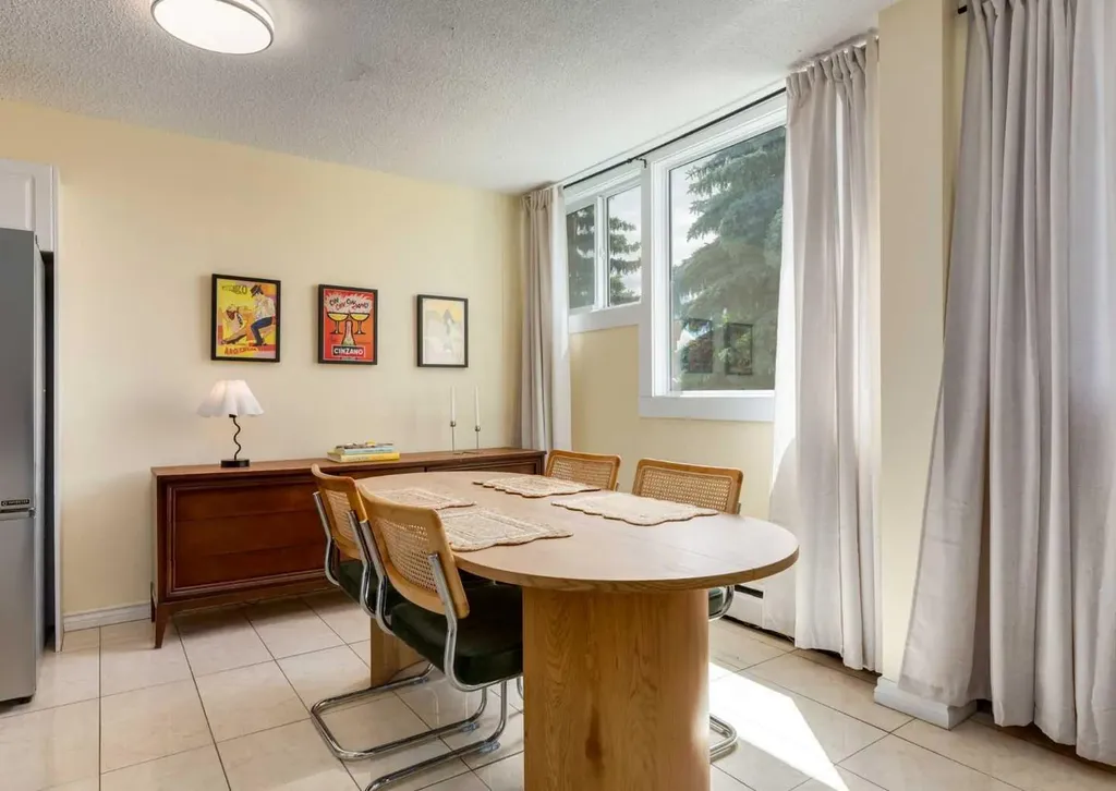 7007 4a Street SW Calgary AB T2V 1A1