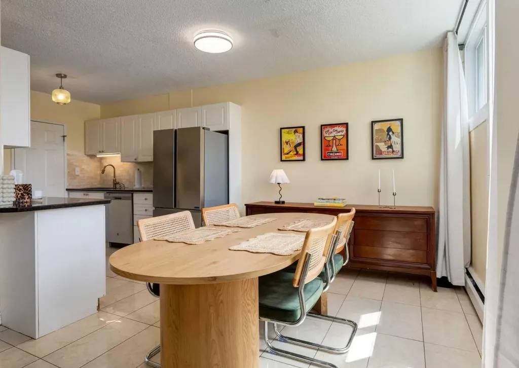7007 4a Street SW Calgary AB T2V 1A1