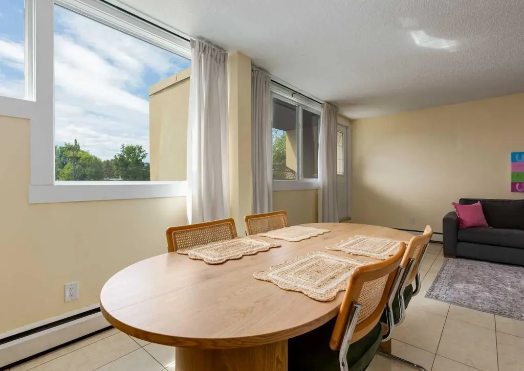 7007 4a Street SW Calgary AB T2V 1A1