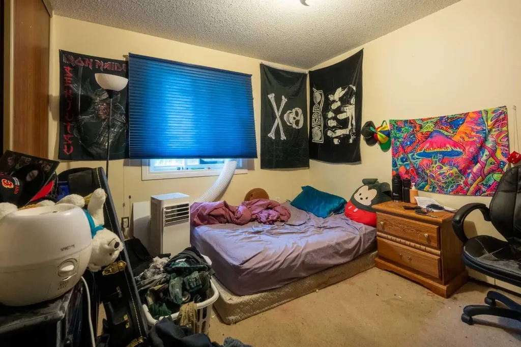 11620 Elbow Drive SW Calgary AB T2W 3L6