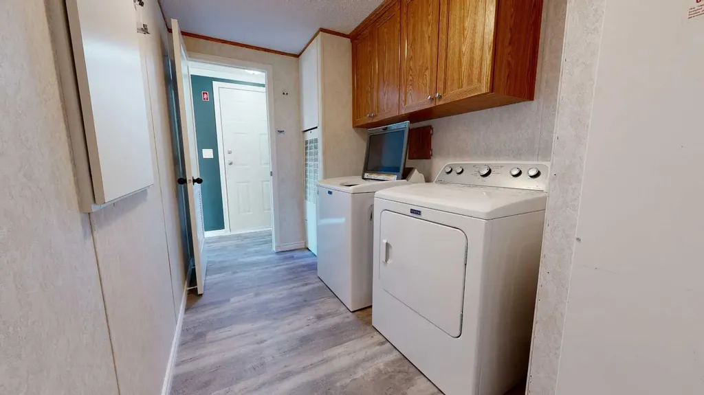 10615 88 Street Grande Prairie AB T8X1P5