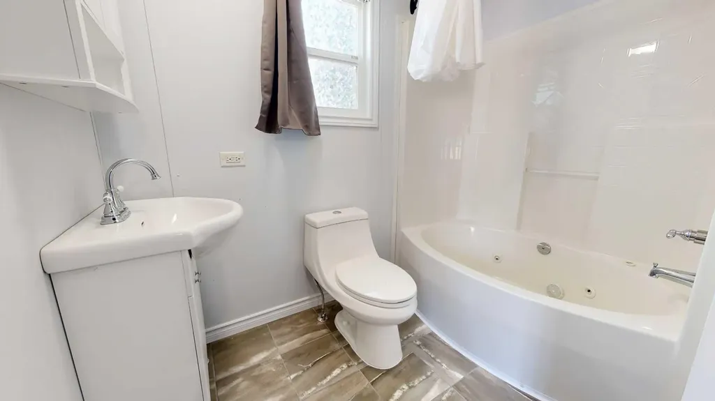 10615 88 Street Grande Prairie AB T8X1P5