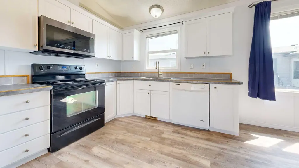 10615 88 Street Grande Prairie AB T8X1P5