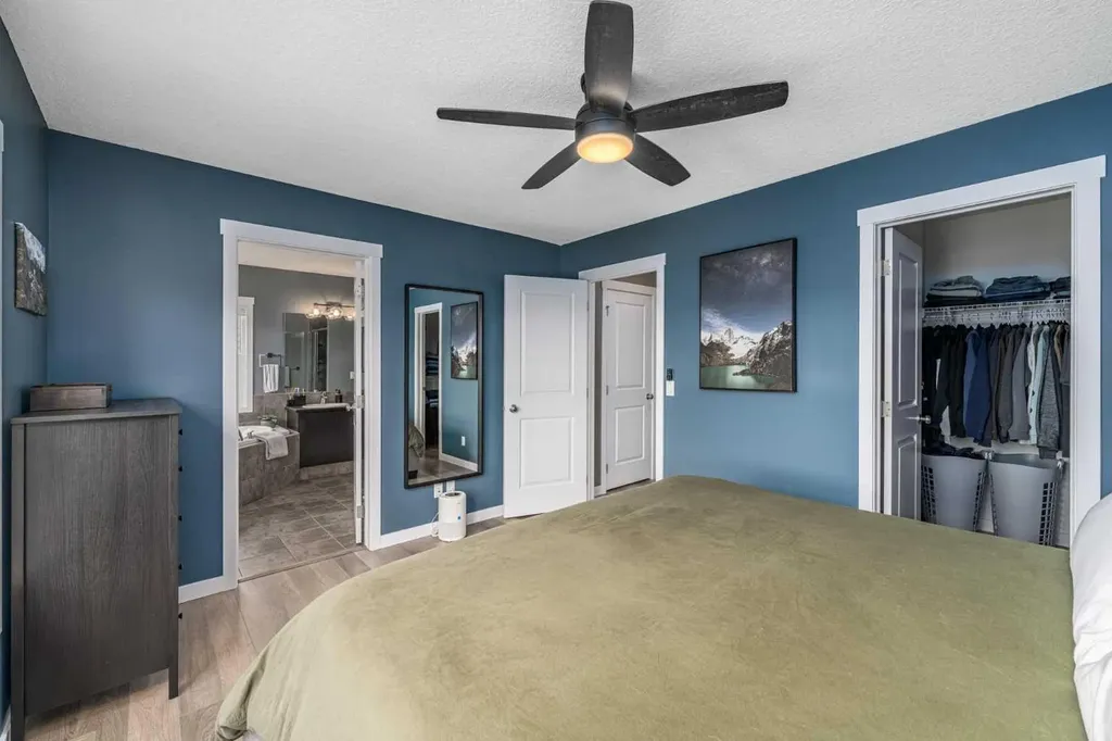 435 River Heights Crescent Cochrane AB T4C 0T9