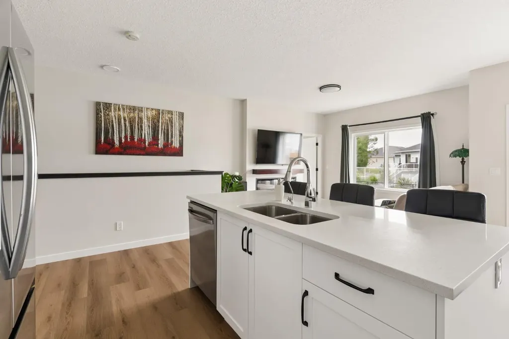 808 Mandalay Link Carstairs AB T0M 0N0