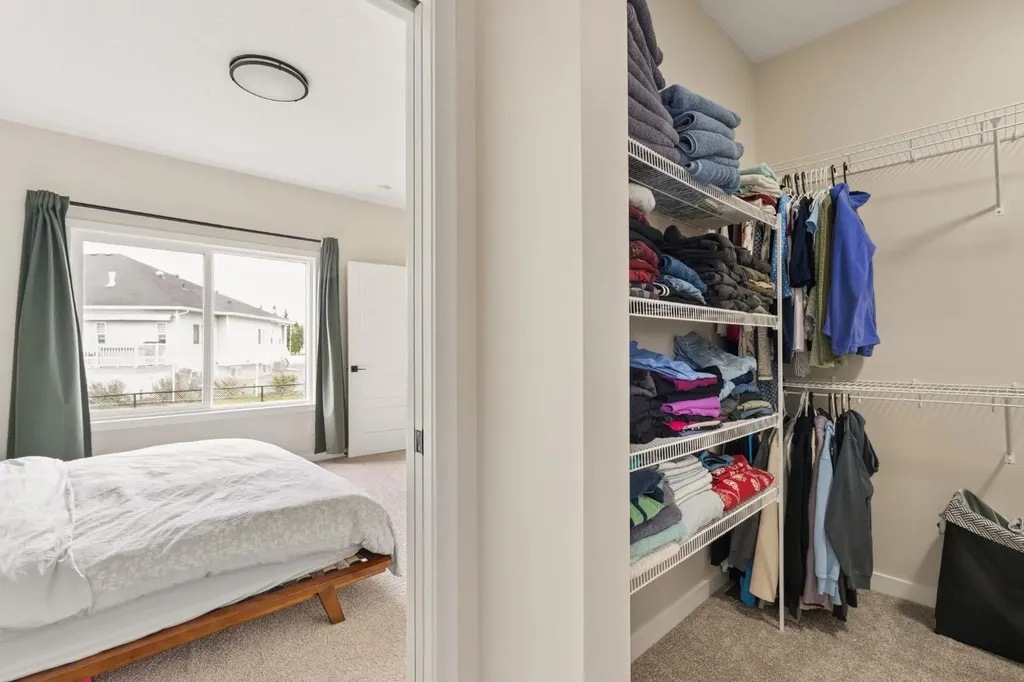 808 Mandalay Link Carstairs AB T0M 0N0