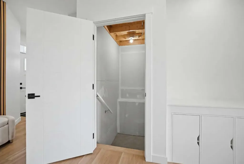 332 Belmont Park SW Calgary AB T2X 5T1