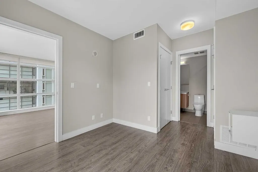 1188 3 Street SE Calgary AB T2G 1H8
