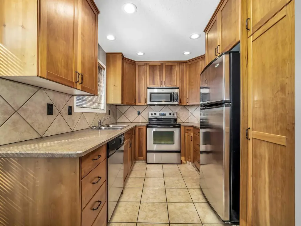 881 Kettles Street Pincher Creek AB T0K 1W0