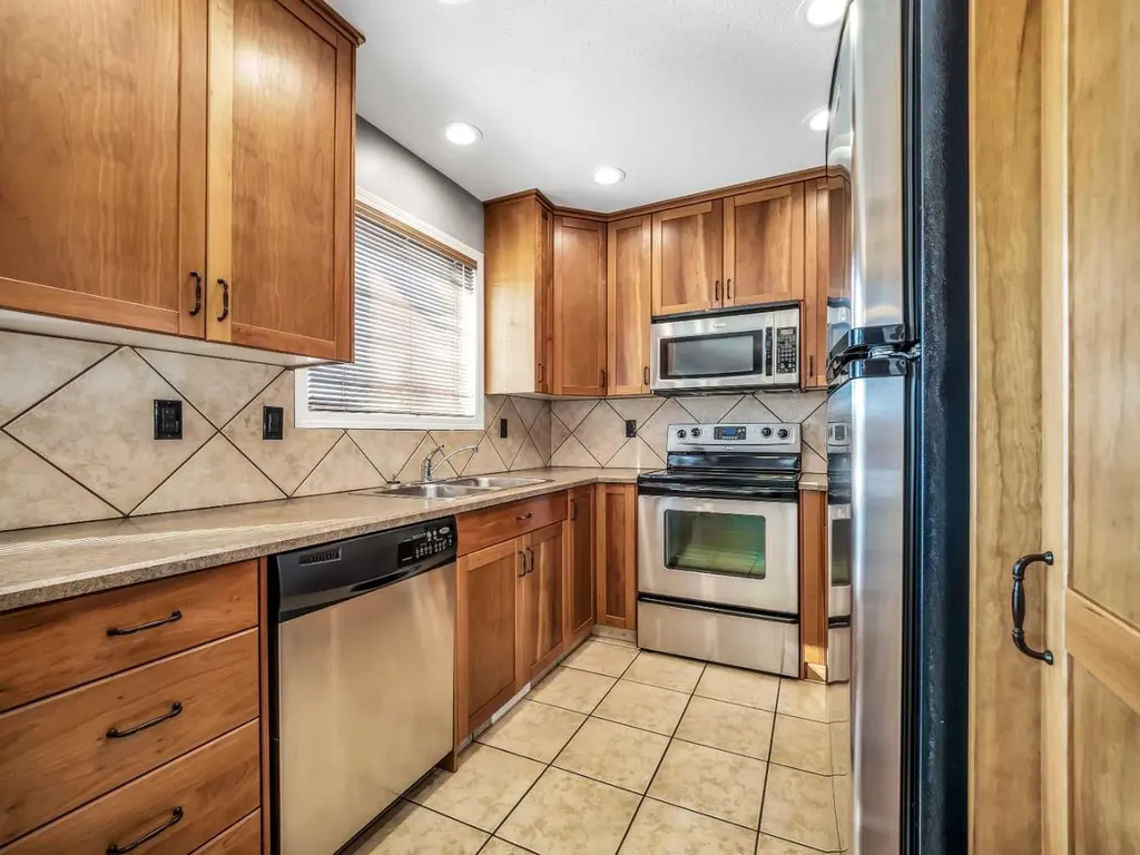 881 Kettles Street Pincher Creek AB T0K 1W0