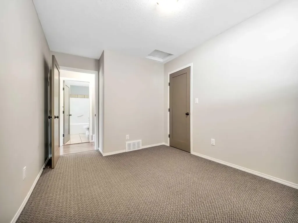 881 Kettles Street Pincher Creek AB T0K 1W0