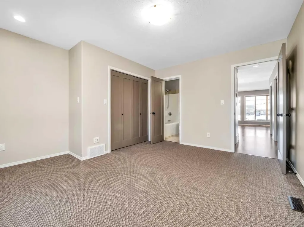 881 Kettles Street Pincher Creek AB T0K 1W0