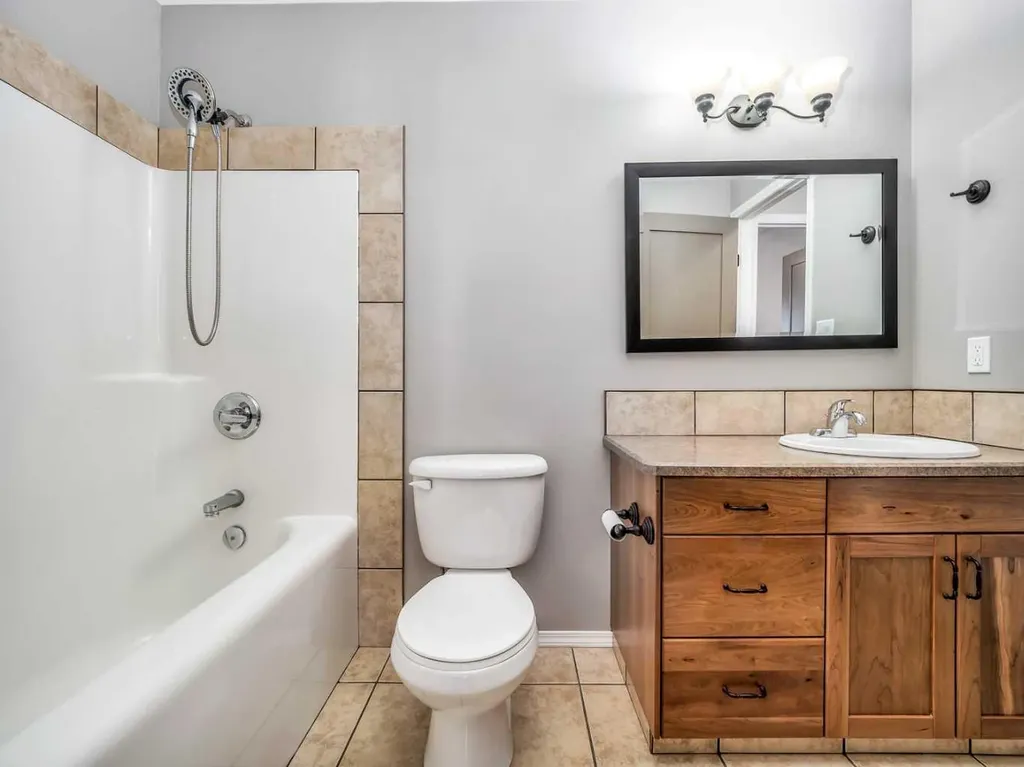 881 Kettles Street Pincher Creek AB T0K 1W0