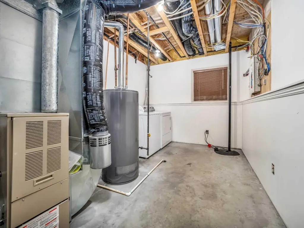 881 Kettles Street Pincher Creek AB T0K 1W0
