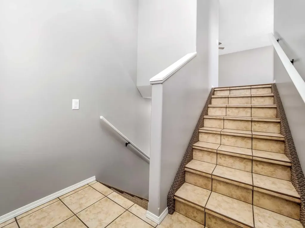 881 Kettles Street Pincher Creek AB T0K 1W0