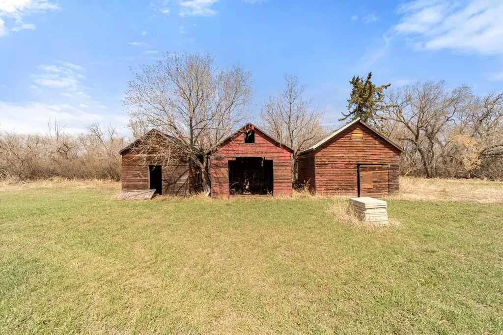 44402 Range Road 125 Rural Flagstaff County AB T0B 4C0
