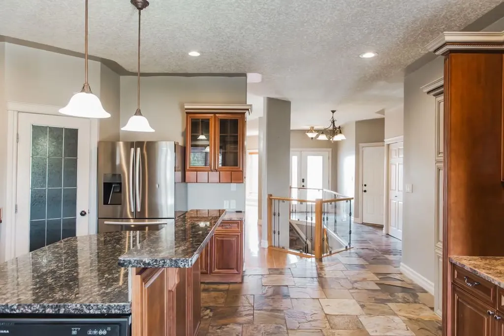 12721 89 Street Grande Prairie AB T8X8C6