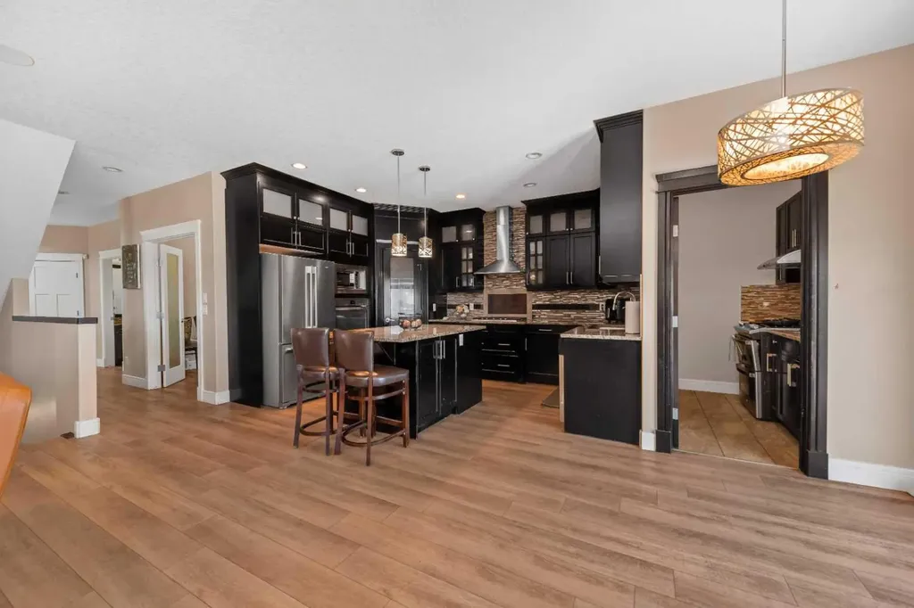30 Saddlelake View NE Calgary AB T3J 0R6